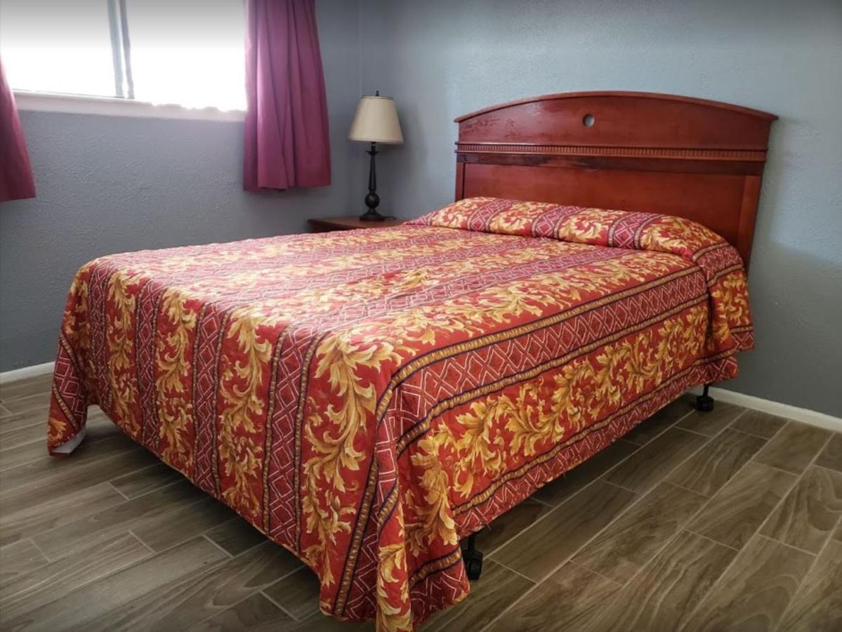 Home Suites San Antonio Esterno foto